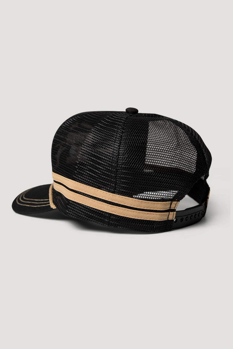 Country Labelled Golf Cap With Magnetic Ball Marker - Shooting Birdies - Black & Gold