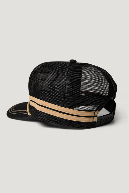 Country Labelled Golf Cap With Magnetic Ball Marker - Shooting Birdies - Black & Gold