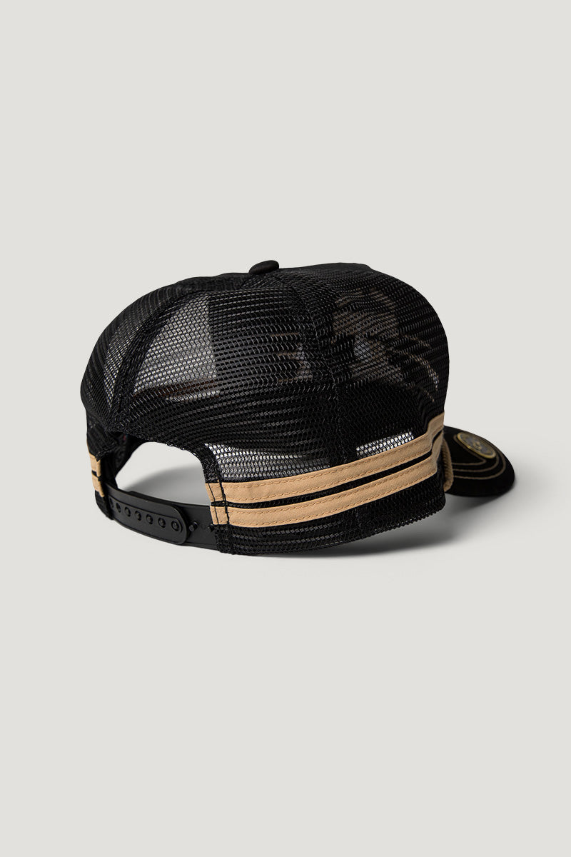 Country Labelled Golf Cap With Magnetic Ball Marker - Shooting Birdies - Black & Gold
