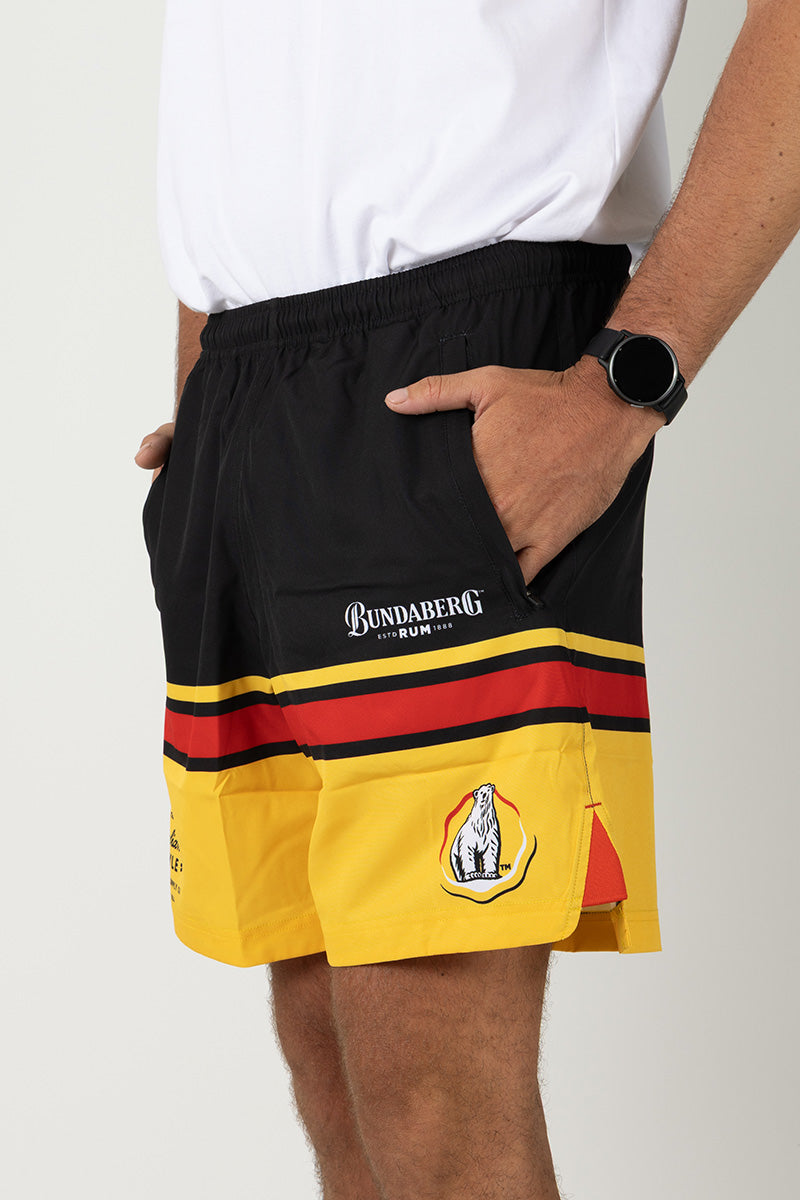 Training Shorts - Bundy Rum - Black - Red - Yellow